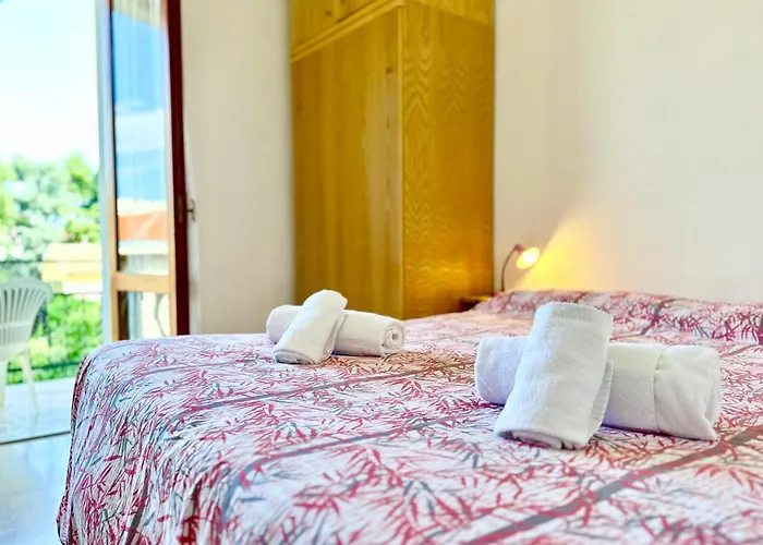 Out Finish Blue Wave Lejlighed *