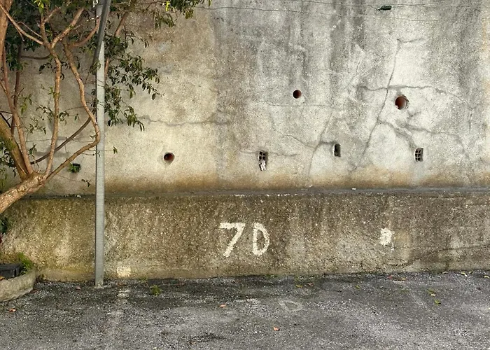 Out Finish Blue Wave Lejlighed